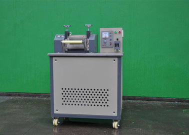 Tagliatrice di plastica di capacità elevata 950*800*1350mm per la macchina di riciclaggio di plastica